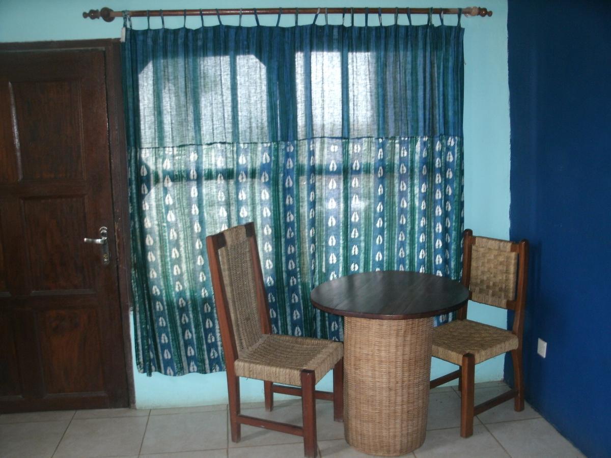Sankofa Beach House Kokrobite Exterior foto